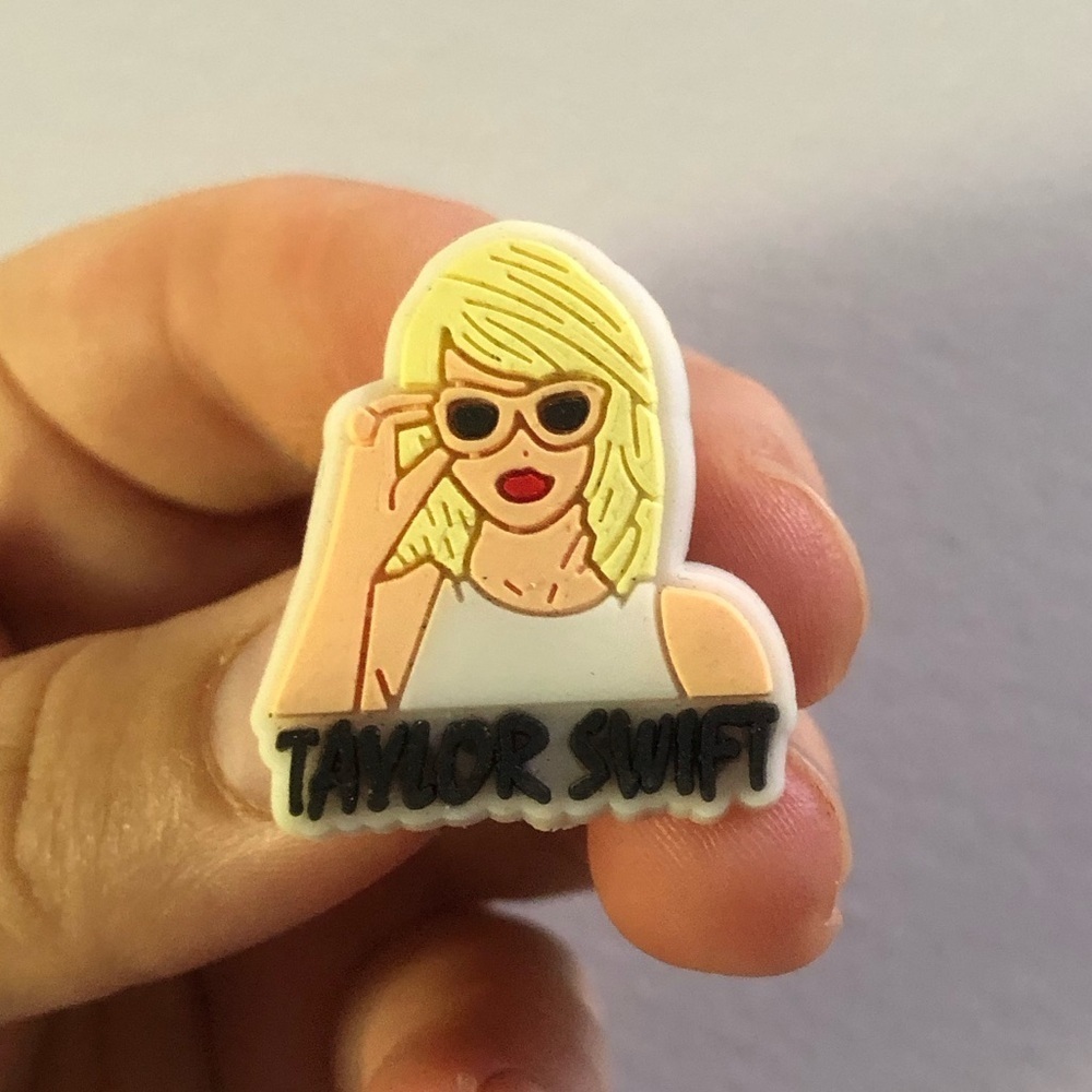 Taylor Swift Croc Jibbitz
